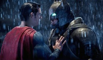 Zack Snyder, Batman v Superman Hakkında Açıklama Yaptı