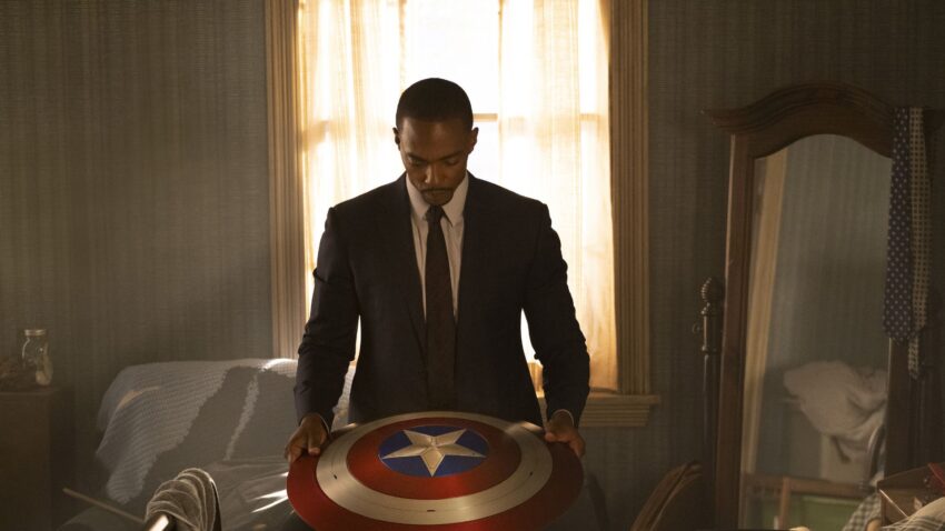 Anthony Mackie Uzun Bir Süre Captain America Olmayı Umuyor