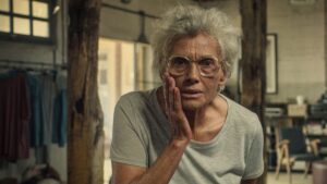 Cici Film İncelemesi: Her Evin Kendi Hafızası Vardır - Sinema Hanedanı